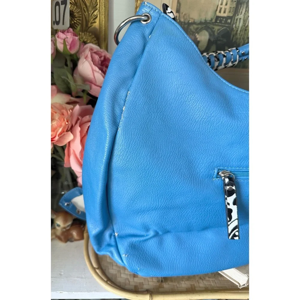 Large Blue hobo shoulder bag, features a distinctive tiered, ruffled design - Picture 6 of 8